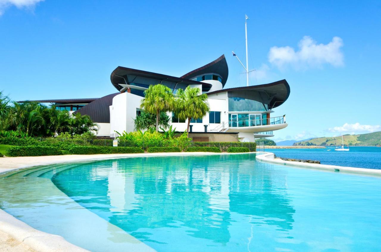 Yacht Club Villas 해밀턴아일랜드 외부 사진